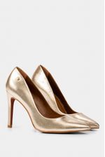 Tacones-de-cuero