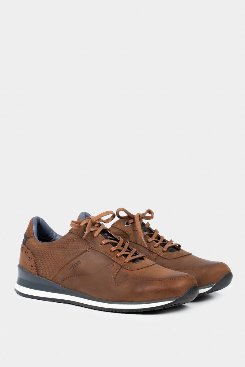 Tenis-de-cuero-