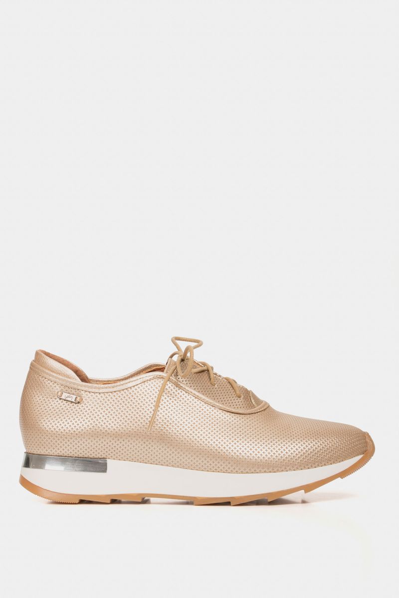 Zapatos-con-cordones-de-cuero