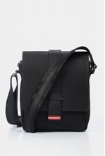 Bolso-manos-libres-de-cuero