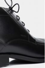 Zapatos-con-cordones