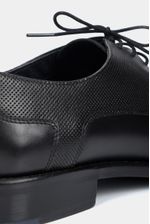 Zapatos-con-cordones