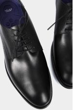 Zapatos-con-cordones