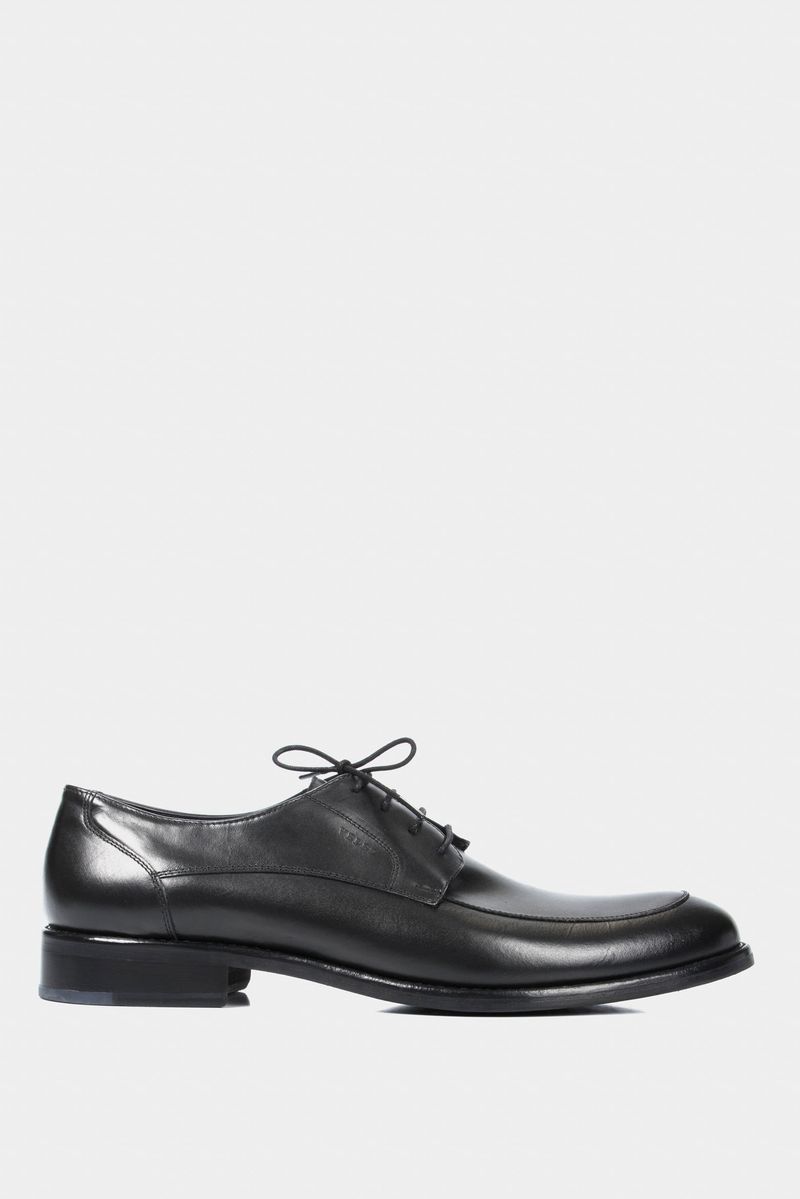 Zapatos-con-cordones