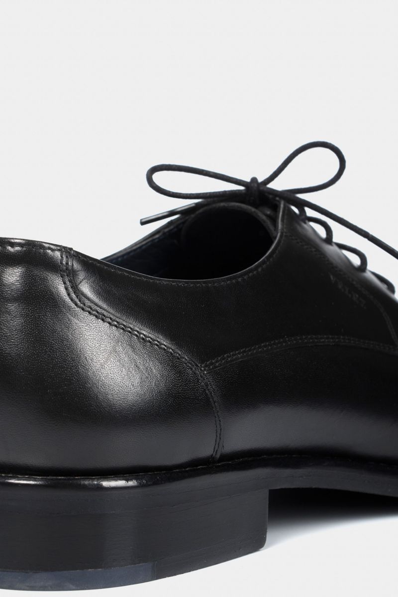 Zapatos-con-cordones