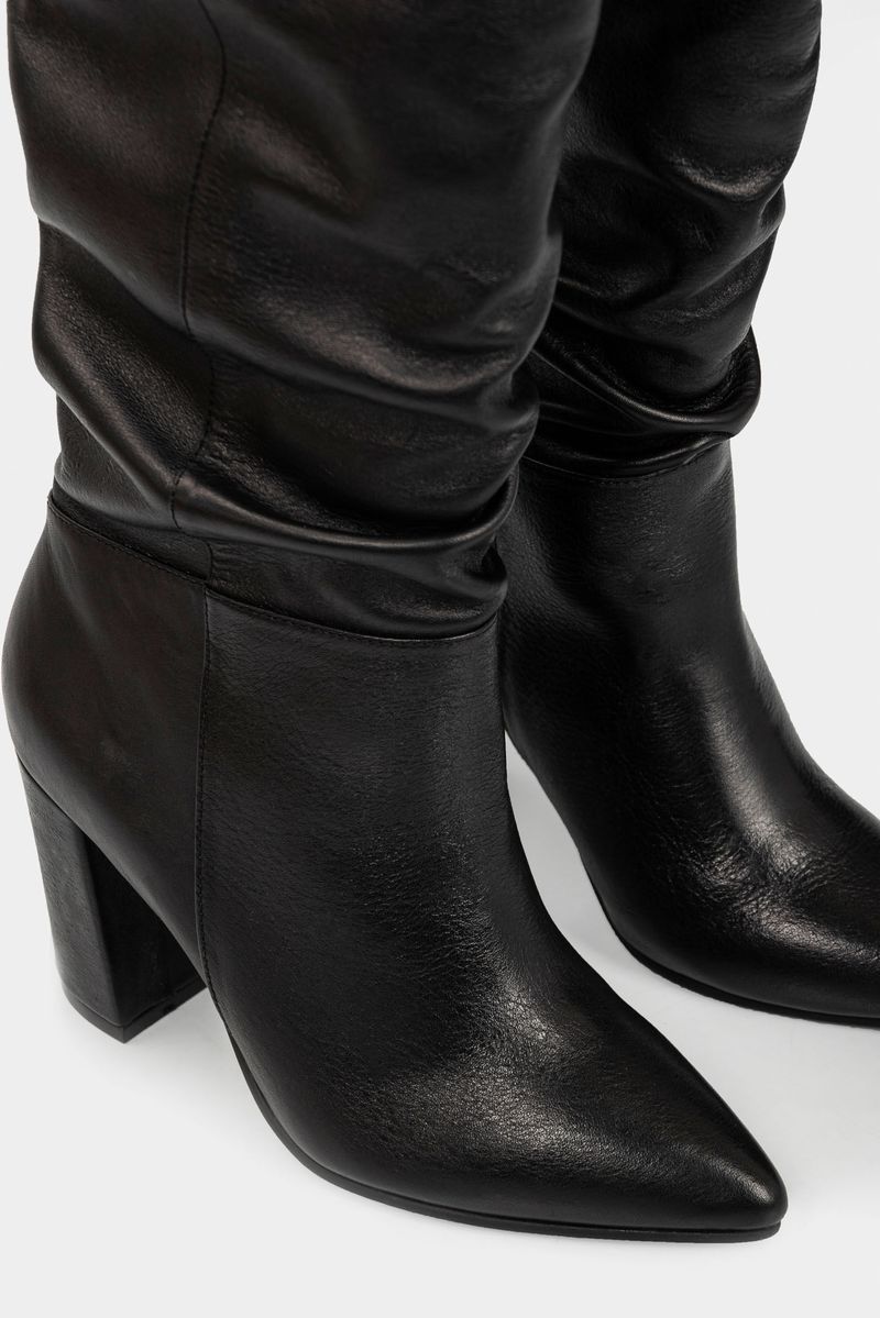Botas-de-cuero