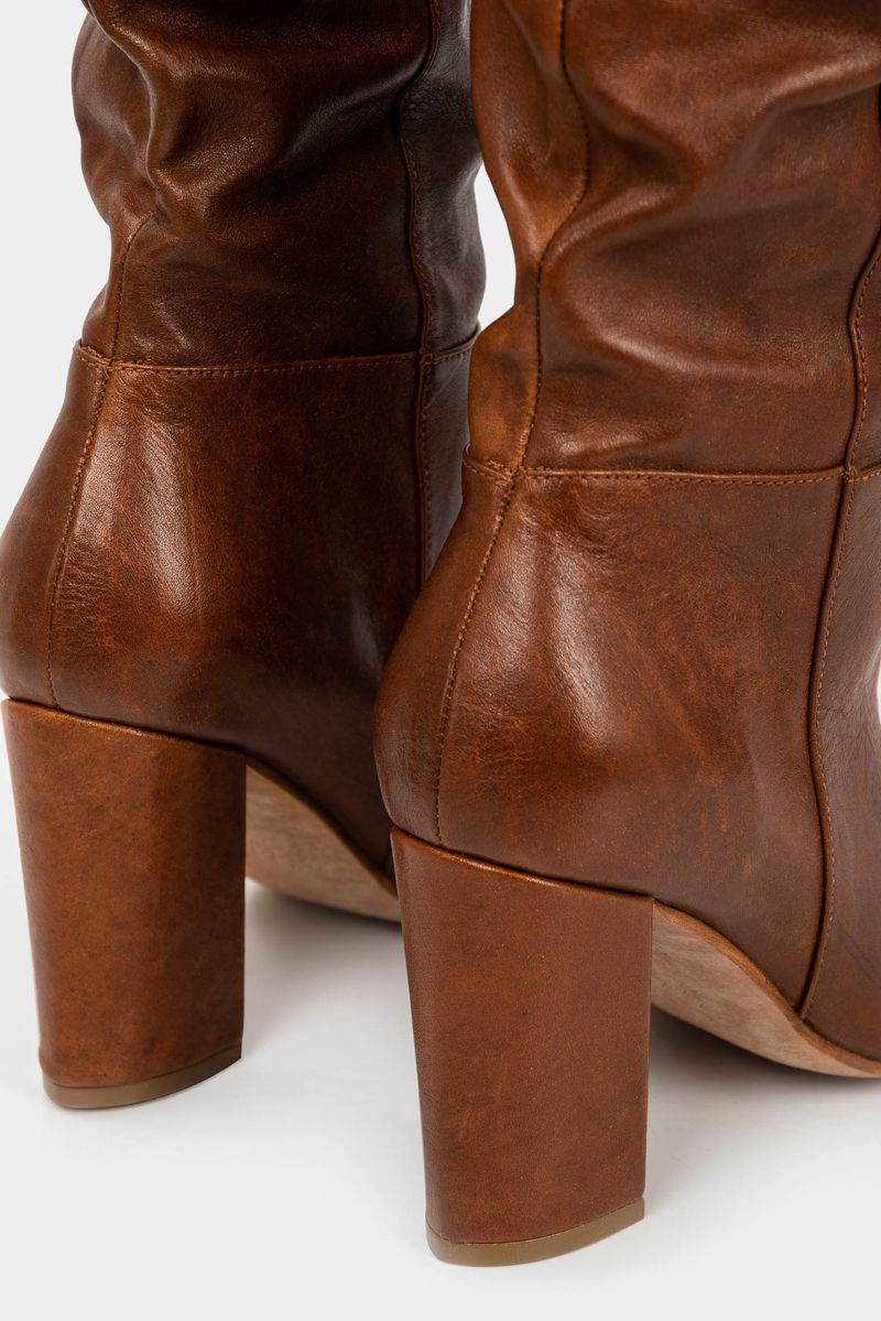 Botas-de-cuero