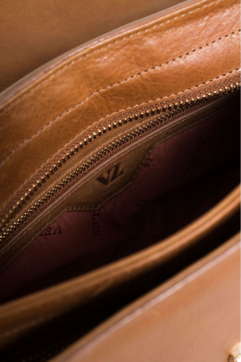 Bolso-bowling-de-cuero