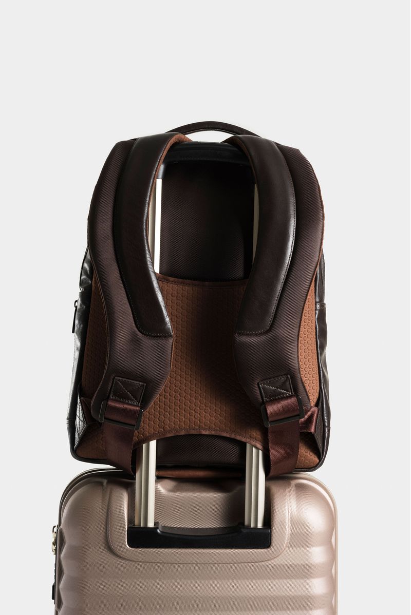 Morral-de-cuero