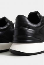 Tenis-de-cuero