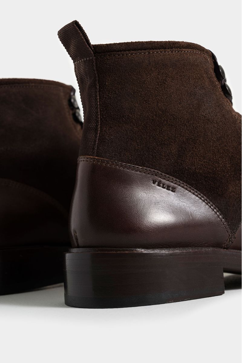 Botas-de-cuero