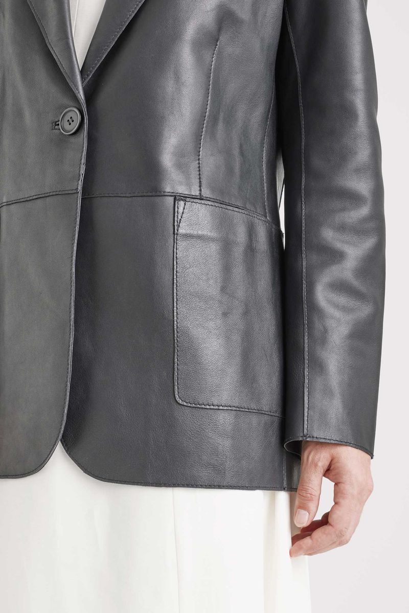 Blazer-de-cuero