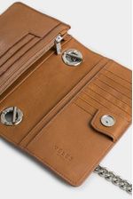 Bolso-manos-libres-de-cuero