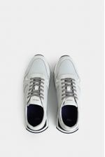 Tenis-de-cuero