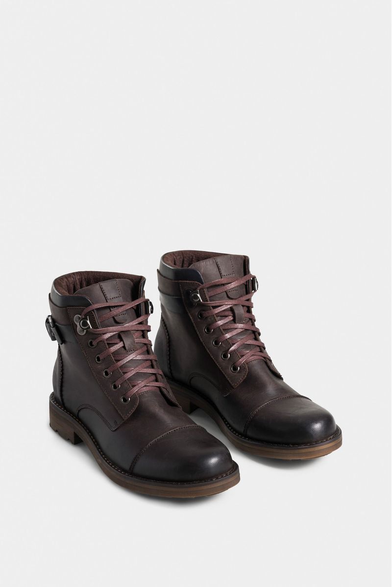 Botas-de-cuero