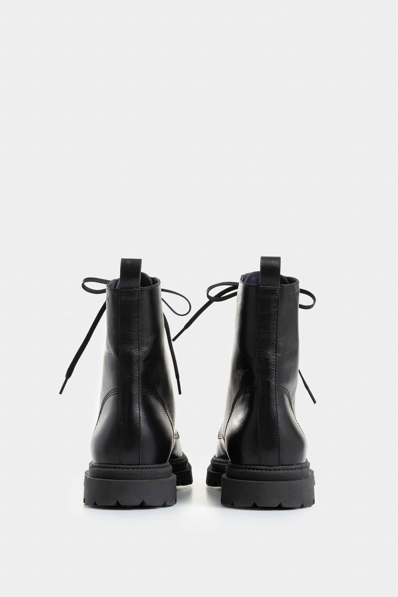 Botas-de-cuero