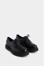 Zapatos-cordon-de-cuero