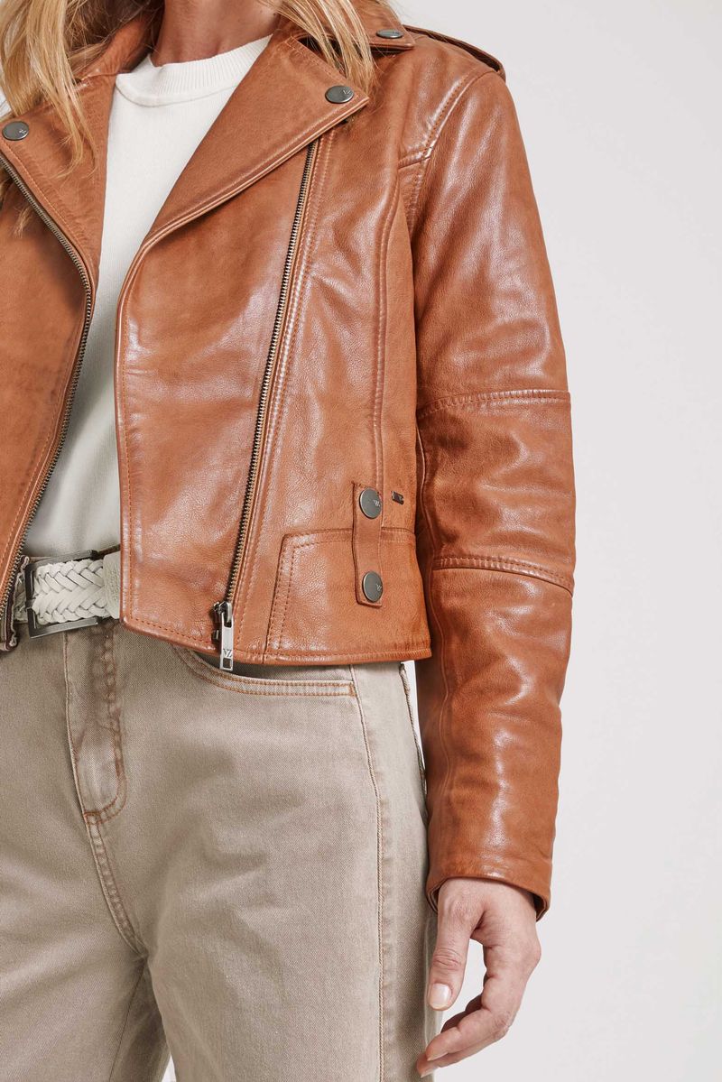 Chaqueta-de-cuero