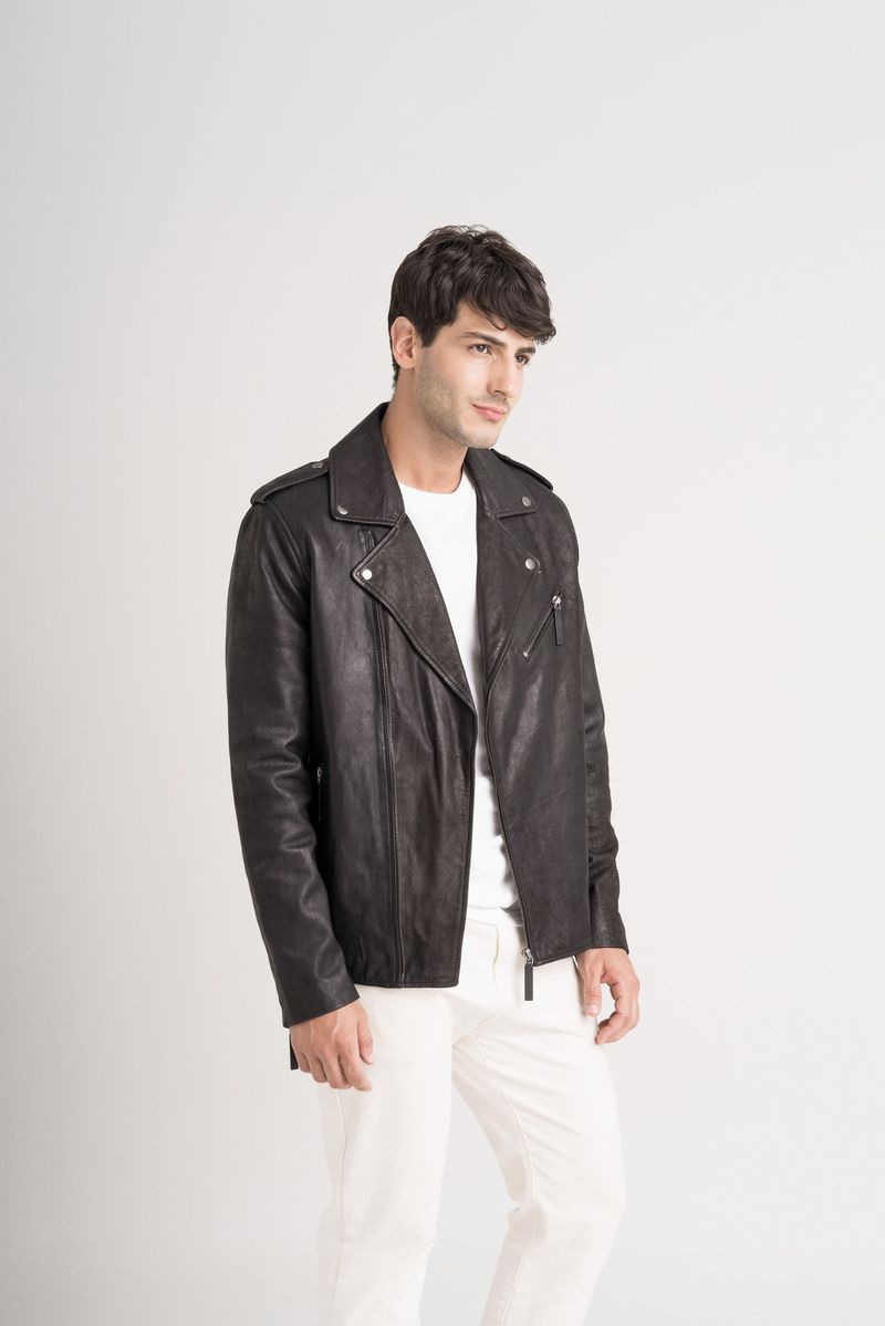 Chaqueta-de-cuero