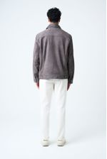 Chaqueta-de-gamuza