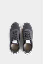 Tenis-de-cuero
