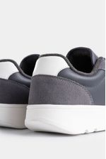 Tenis-de-cuero