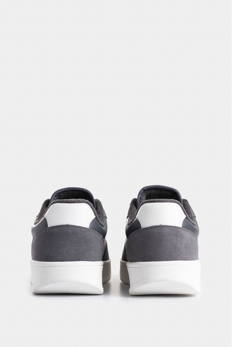 Tenis-de-cuero