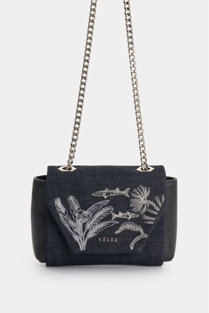 Bolso-manos-libres-de-cuero