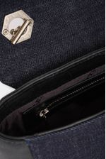 Bolso-manos-libres-de-cuero