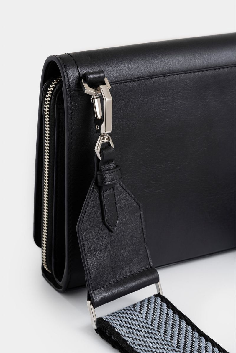 Bolso-bowling-de-cuero