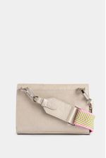 Bolso-manos-libres-de-cuero