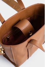 Bolso-manos-libres-de-cuero