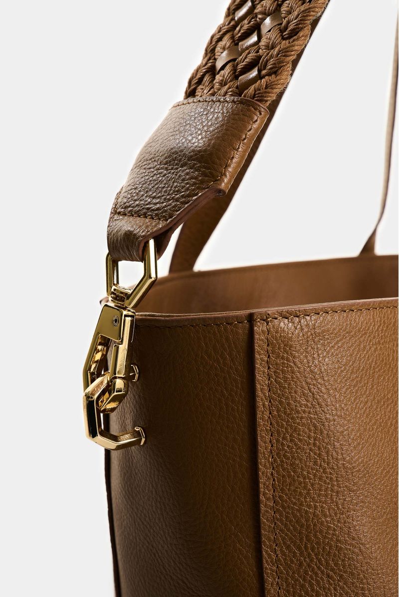 Bolso-bowling-de-cuero