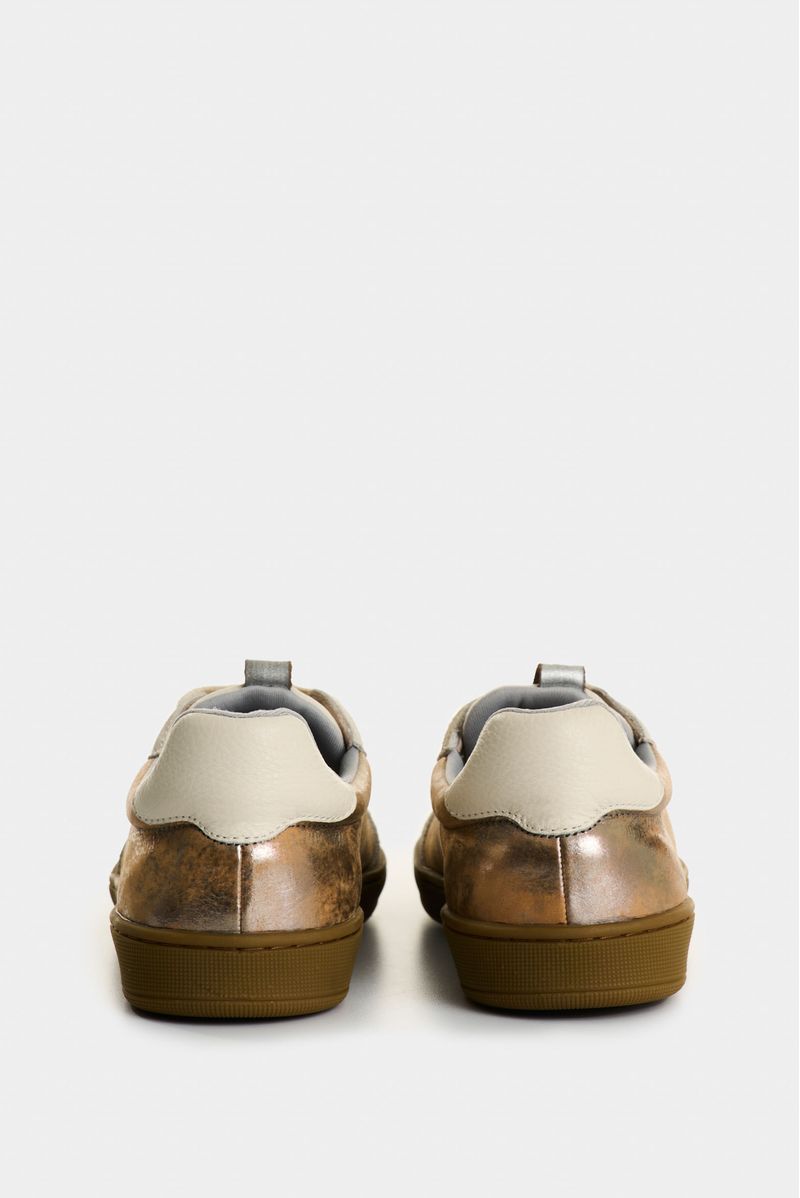 Tenis-de-cuero