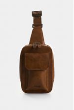 Bolso-manos-libres-de-cuero