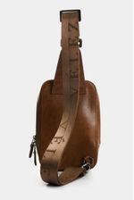 Bolso-manos-libres-de-cuero