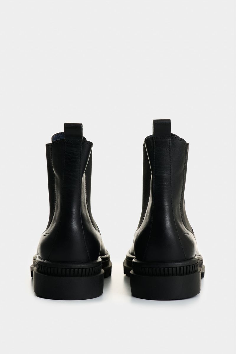 Botas-de-cuero