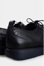 Zapatos-cordon-de-cuero