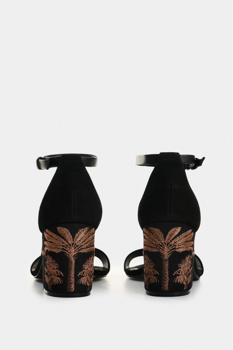 Sandalias-tacon-de-cuero