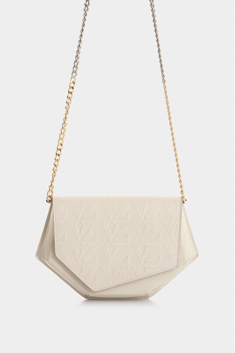 Bolso-manos-libres-de-cuero