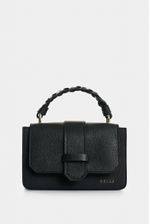 Bolso-manos-libres-de-cuero