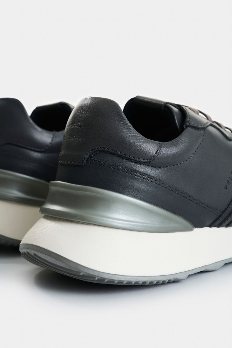 Tenis-de-cuero