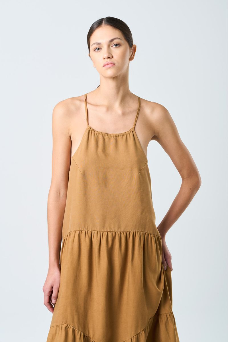 Vestido-cuello-halter