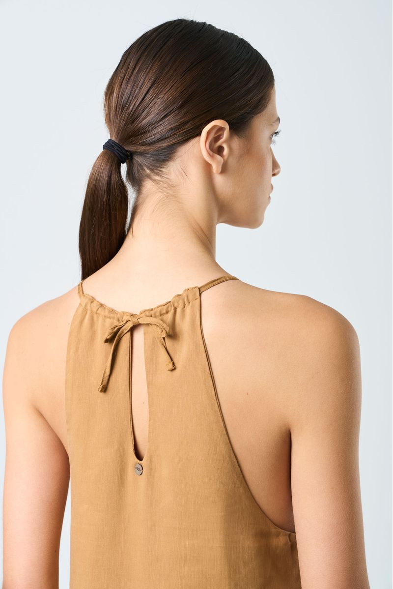 Vestido-cuello-halter
