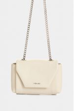 Bolso-manos-libres-de-cuero