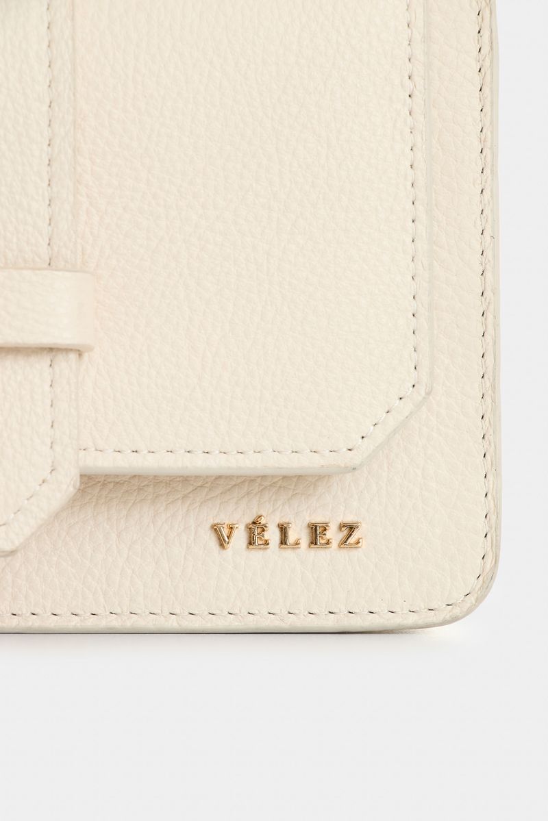 Bolso-manos-libres-de-cuero